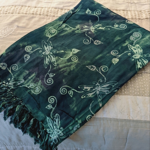Curious Designs Tapestry/Wrap/Scarf - Picture 1 of 2